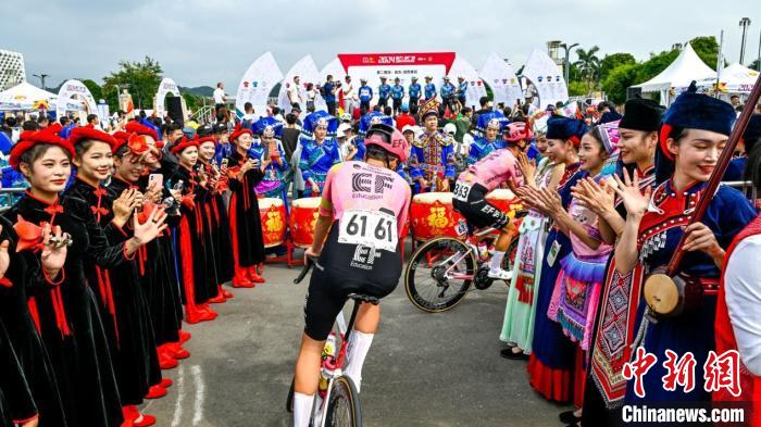 奥快步车队小将瓦尔·范格