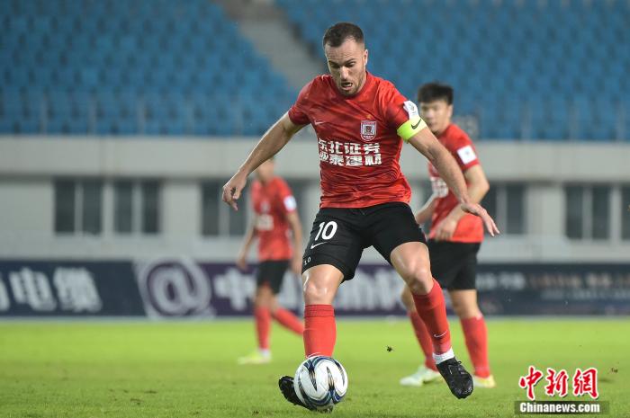 塞尔吉尼奥正式加盟国足备战世预赛冲击世界杯