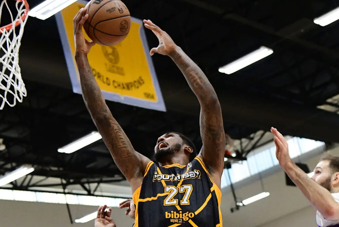 落选秀威廉姆斯爆发率队取胜 数据亮眼引CBA关注