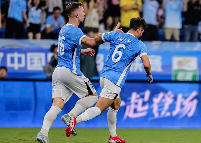 中超第5轮焦点战：成都蓉城逆转国安登顶，云南